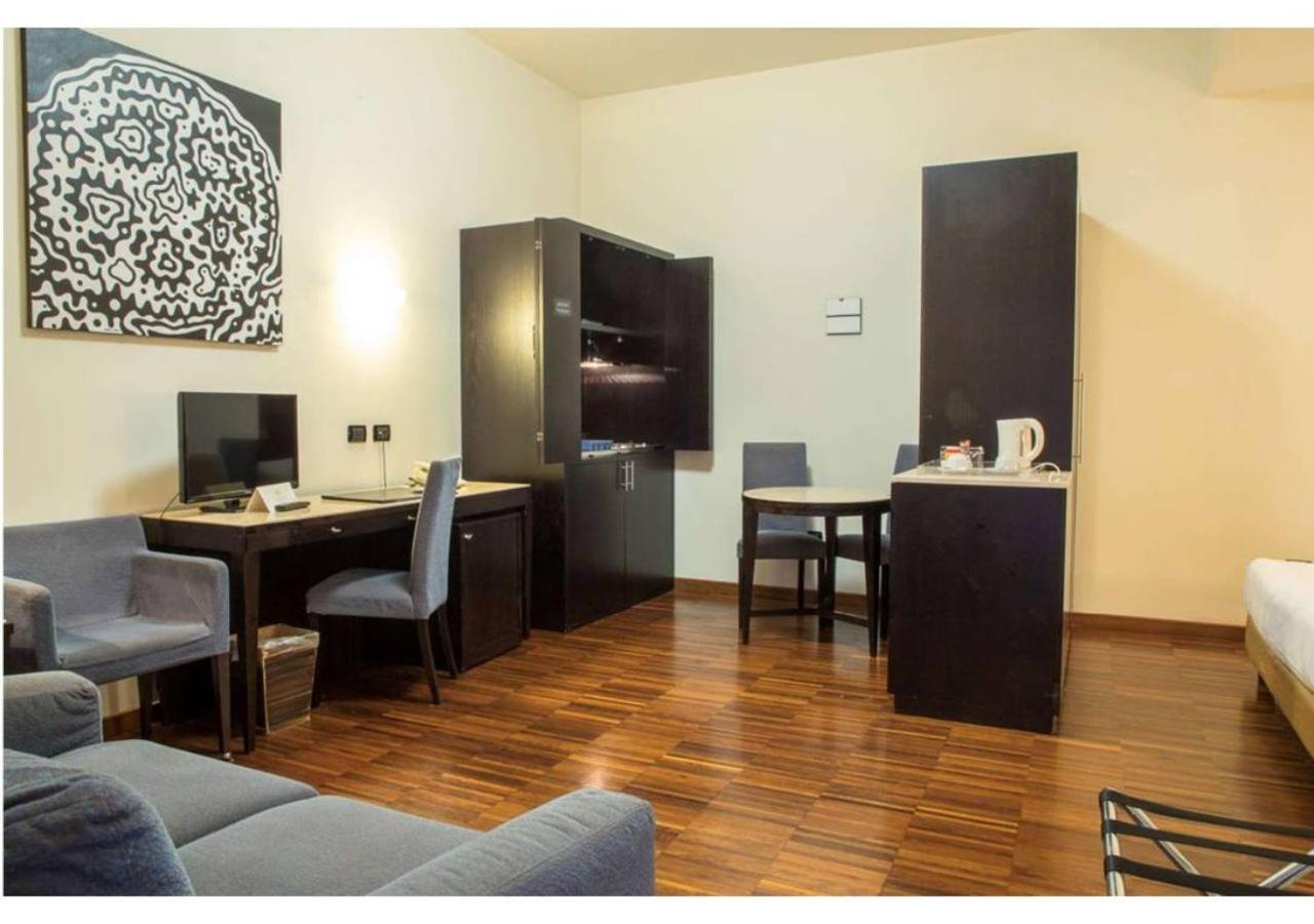 Residenza Mecenate Aparthotel Rome Luaran gambar